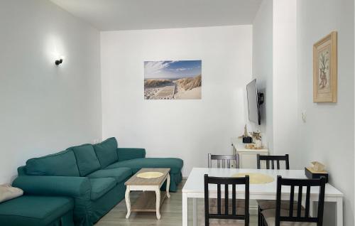 Cozy Apartment In Pula With Kitchen