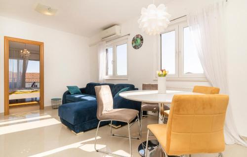 Villa 841