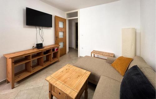 Nice Home In Labin With Wifi