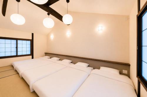 燕の家鶴橋 Tsubame House Tsuruhashi ー贅沢和モダン一棟貸しー