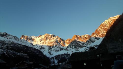 Casa Alpina De Filippi зимой