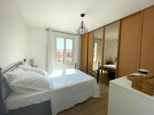 VERLAINE House