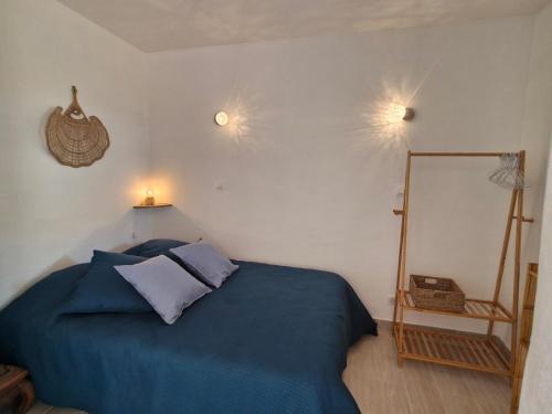 Studio climatisé avec terrasse et piscine à Sainte-Maxime