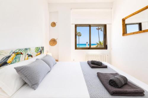 Isola Beachside Apartment