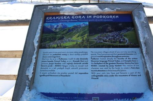 a sign for a golf course in polonia at Apartma Maržič in Kranjska Gora
