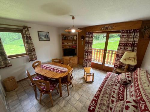 Appartement cosy 2 chambres avec balcon sud/est, parking, garage - 6 personnes