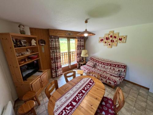 Appartement cosy 2 chambres avec balcon sud/est, parking, garage - 6 personnes