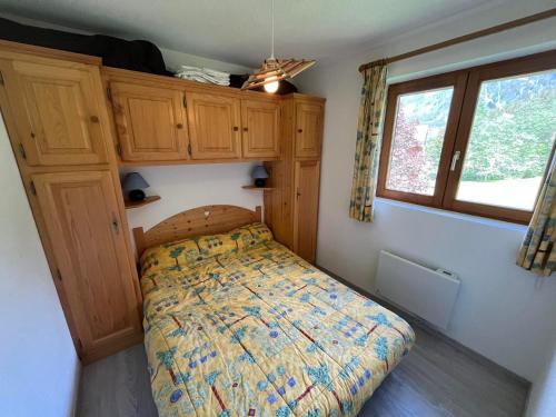 Appartement cosy 2 chambres avec balcon sud/est, parking, garage - 6 personnes