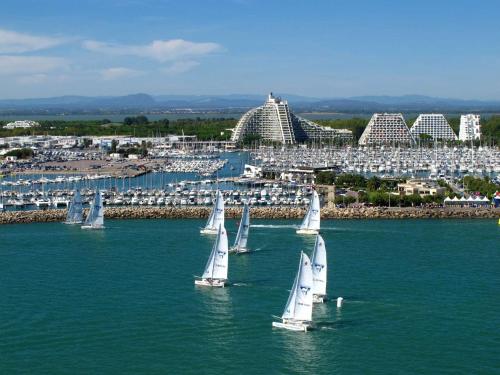 Appartement 2 pièces cabine avec garage, à 300m de la plage, 6 personnes, La Grande Motte