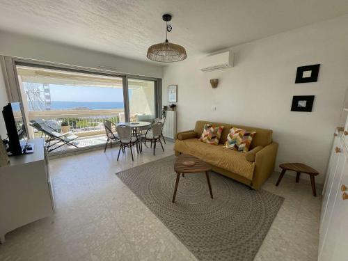 Appartement climatisé vue mer, parking - 4 pers.