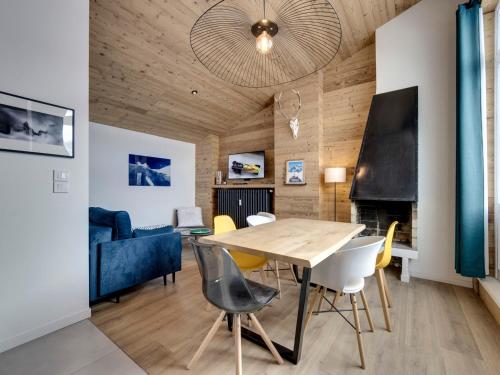 Appartement rénové 3 pièces à Tignes, balcon, proche pistes, WIFI