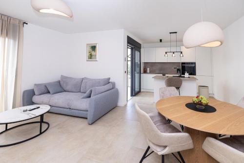 Lumi Apartment near the Beach & City Center