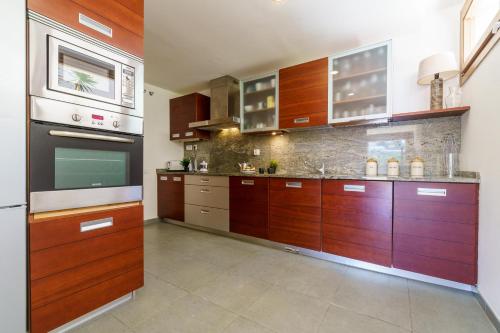 Marbella Mountain With Sea View And Pool - Happy Rentals