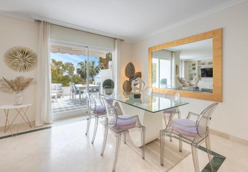 PENTHOUSE SEA VIEWS IN MARBELLA GOLDEN MILE, Puente Romano Area photo 8