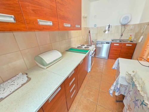 Apartment in Crikvenica 5484