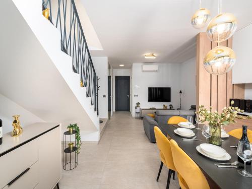 Detached Holiday Villa for 6