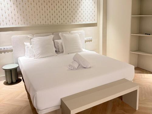 Modern City Stay for 2 in Alicante