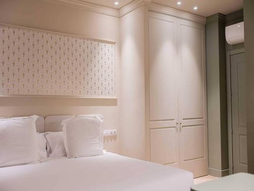 Modern City Stay for 2 in Alicante