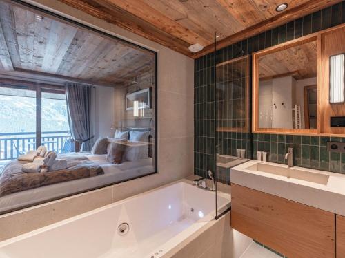 Appartement skis aux pieds, vue ensoleillée - 11 pers. - FR-1-613-146