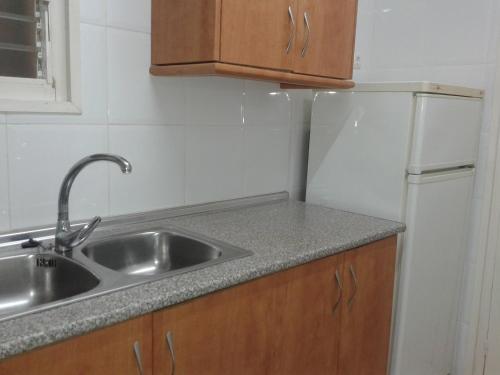 Kuchyňa alebo kuchynka v ubytovaní Maison Lamic 1