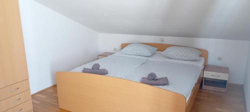 Apartmani Ana i Predrag -Lopar