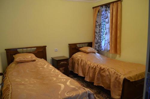  Anush`s B&B -  Room  picture :   TV    Balcony    Free toiletries                     