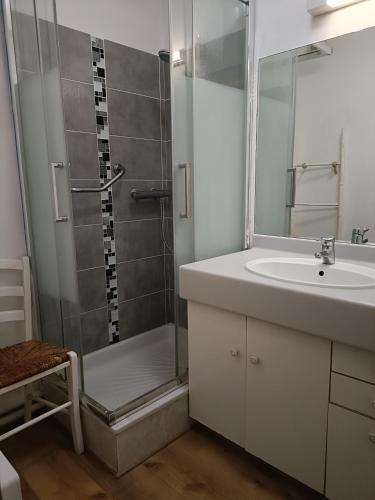 Superbe appartement accès direct plage, Sète Corniche