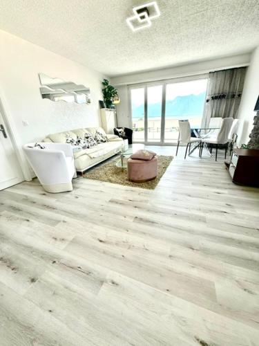 Spacious Apartment amazing View 35
