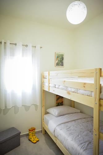Cretan Aura Breeze