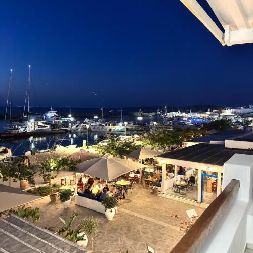 Portside Paradise