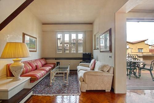 Ponte Vecchio Apartment
