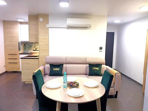 Apartament Piwna 17a, Śródmieście, klimatyzacja, balkon