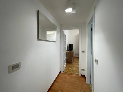 Casa Ele - Near Metro, Tram 14 at doorstep