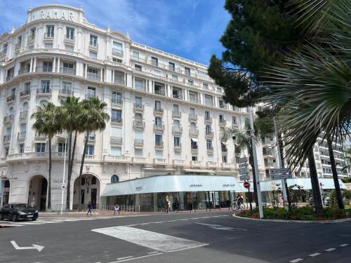 Residence Palais Miramar Beachfront