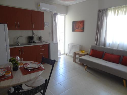 Danush Home