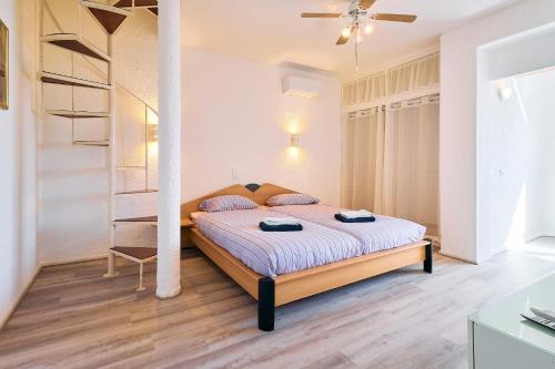 Apartment Blue Horizon