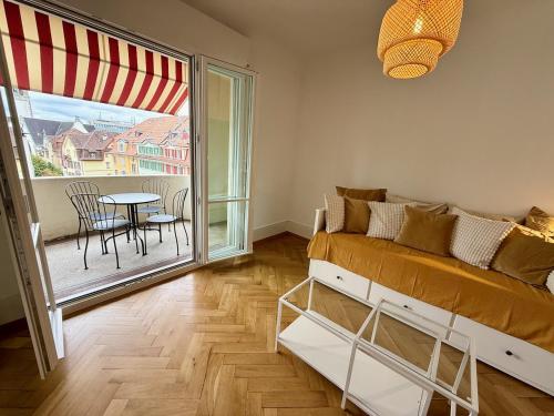 3 Bedroom Apartment at University