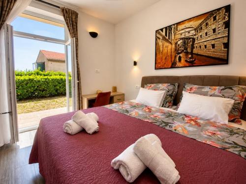 LA2 luxury apartment near Bacvice beach