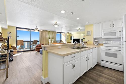 SunDestin Resort Unit 1702 photo 4