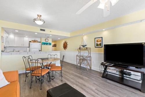 SunDestin Resort Unit 1702 photo 11