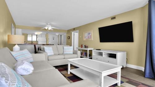 SunDestin Resort Unit 1516 photo 8