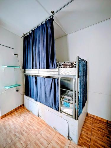 Orange3 Hostel
