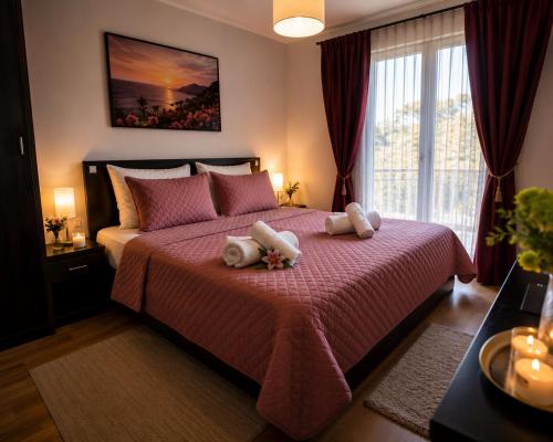 Layla City Suites