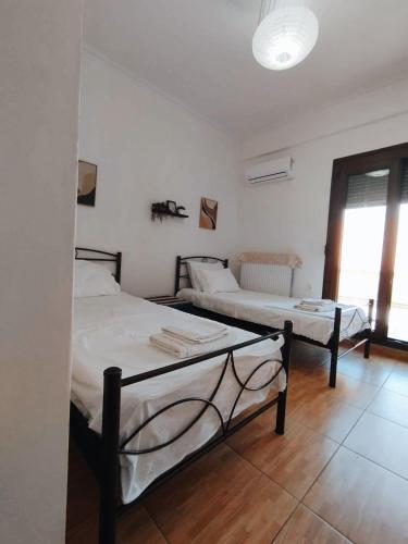 Balcony Bliss Retreat- Family Friendly
