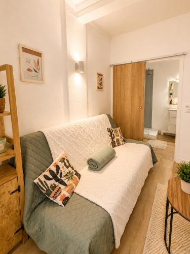 Studio "Les Cactus" avec Terrasse à 5 min à pied de la Plage