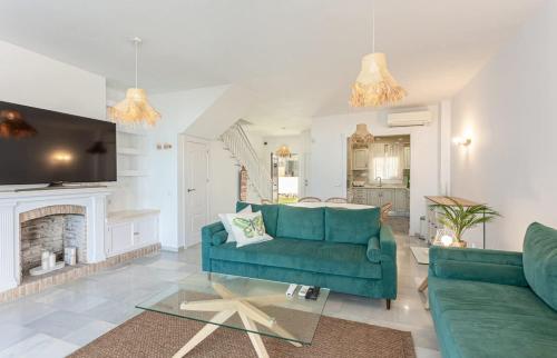 Frontline Beach Townhouse El Rosario- 4 Bedrooms