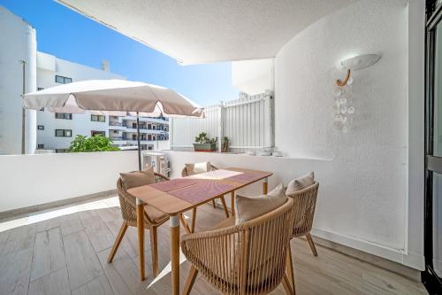 Bliss terrace , 250 m from the waves