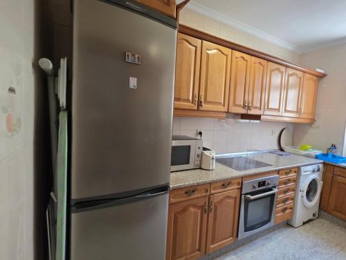 Preciosa Habitación privada comoda relajante ideal para pasar muy buenas vacaciones Wi-Fi centro malaga