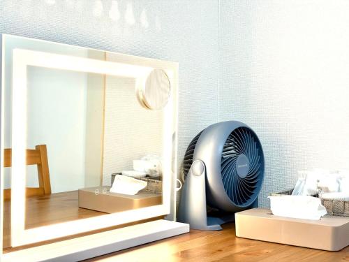 1min from station Hokusai and 2F nice view 2DK 30min from Tokyo station convenience store 30sec onsen 10min Haneda 55min
