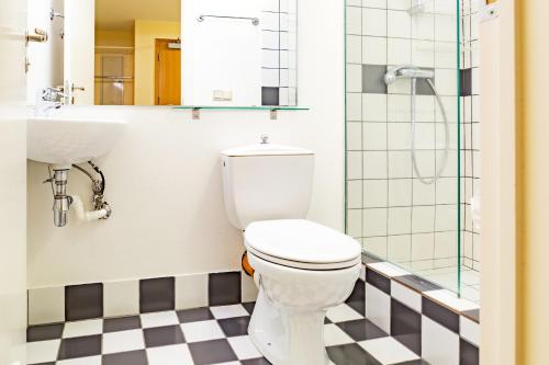 Salle de bains dans l'établissement Guesthouse Sunna
